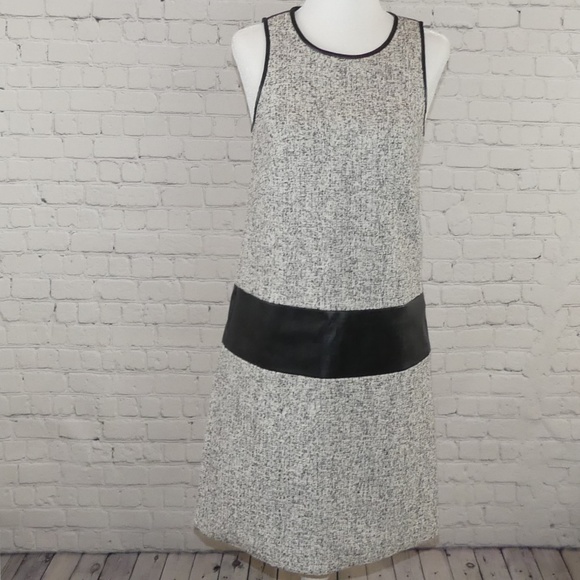 4.Collective Tweed Dress - Picture 3 of 10